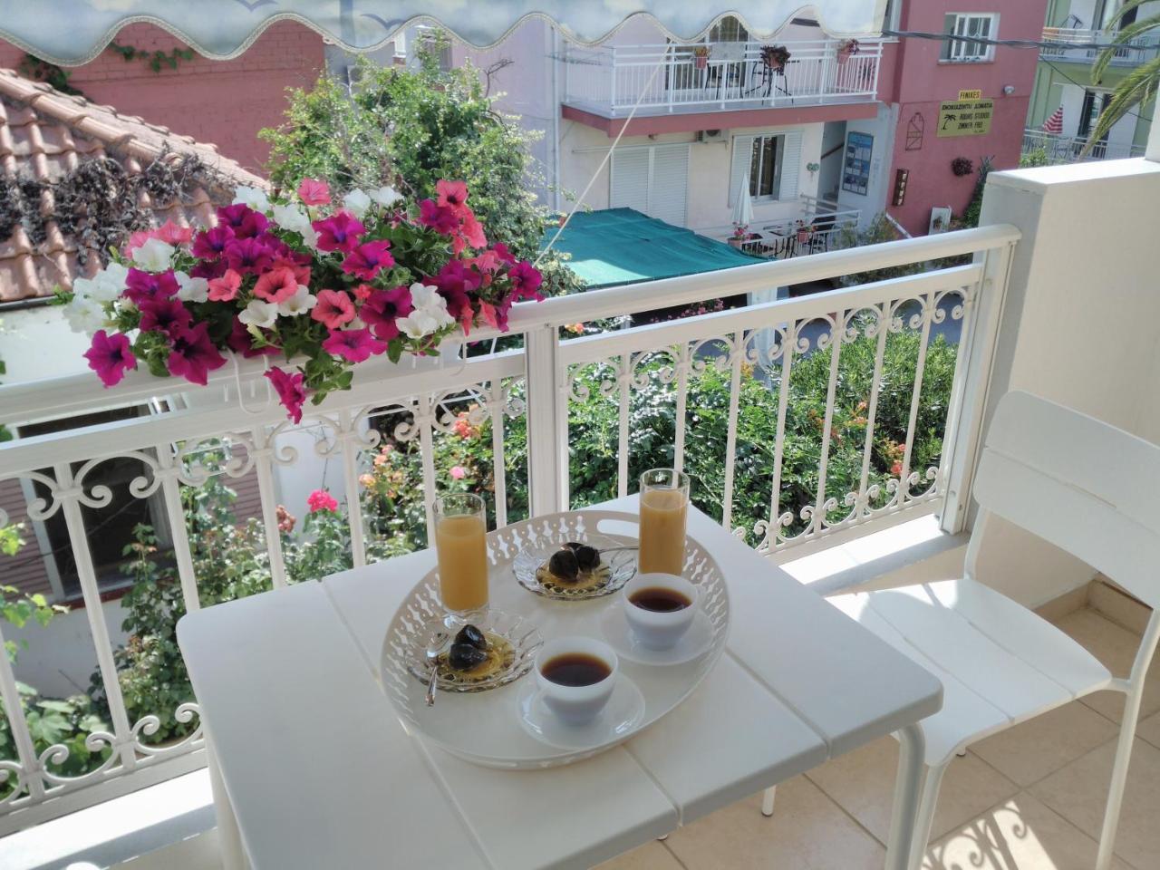 Stratis Summertime Apartment 리메나스 외부 사진